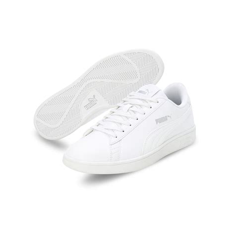 puma smashic unisex sneakers.